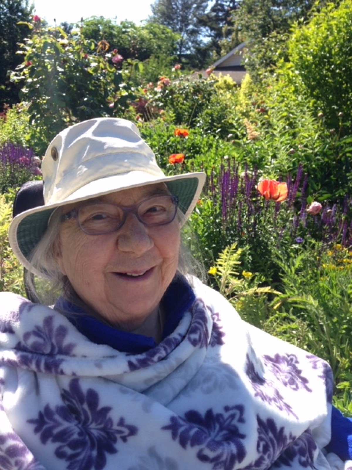 Betty Patricia Hall