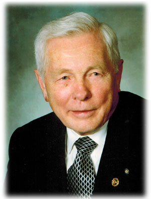 Kenneth Bell