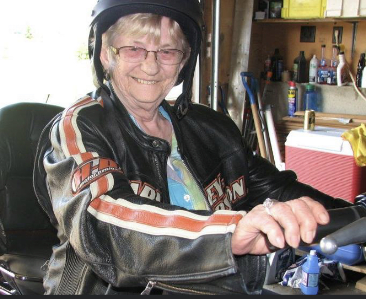 Olga Pawluk (Kezama)