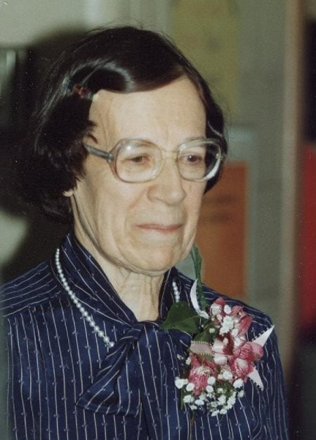Zia Hawkes